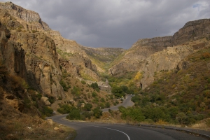 Armenian car rental comparison made easy.
