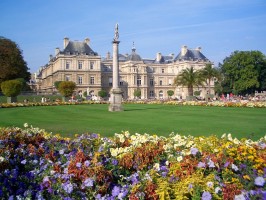 Find that hatchback or estate in Strasbourg, here.